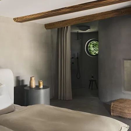 I-am-escape - Ein 700 000m2 Life Work Retreat Im Herzen Europas. Guldendorf