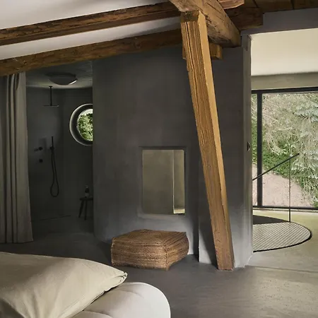 I-am-escape - Ein 700 000m2 Life Work Retreat Im Herzen Europas. Holiday home *