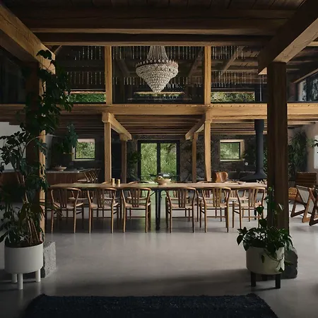 Holiday home I-am-escape - Ein 700 000m2 Life Work Retreat Im Herzen Europas.
